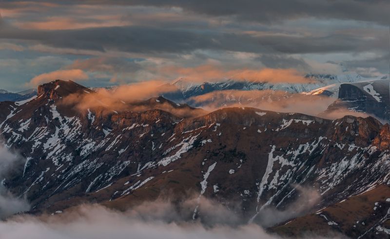 май, 2016, , асбестная, хребет, агиге, рассвет Утренний взгляд на хребет Агиге фото превью