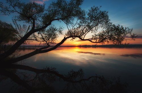 Цвета заката на Волге