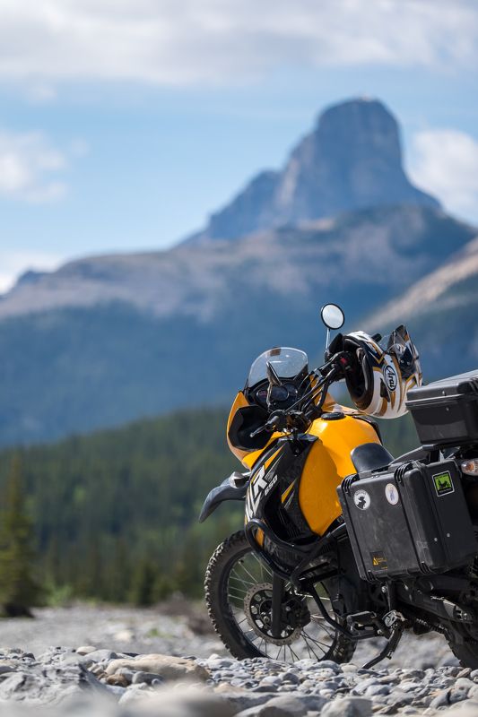 Канада, Альберта, мотоцикл, приключение, КЛР Глубоко в горах фото превью