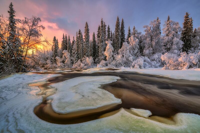 Стремительная речка... фото превью