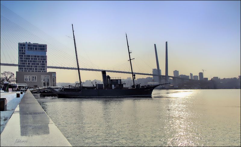 город, архитектура, владивосток Владивосток Красный вымпел фото превью