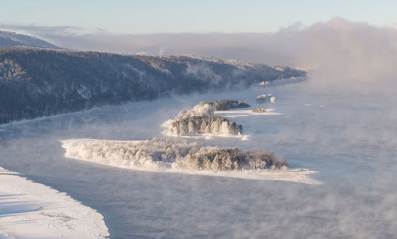 сибирь, мороз, островки, туман, иней, енисей Парящие островки фото превью