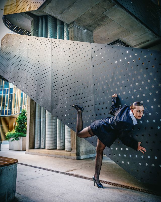 Девушка фото превью