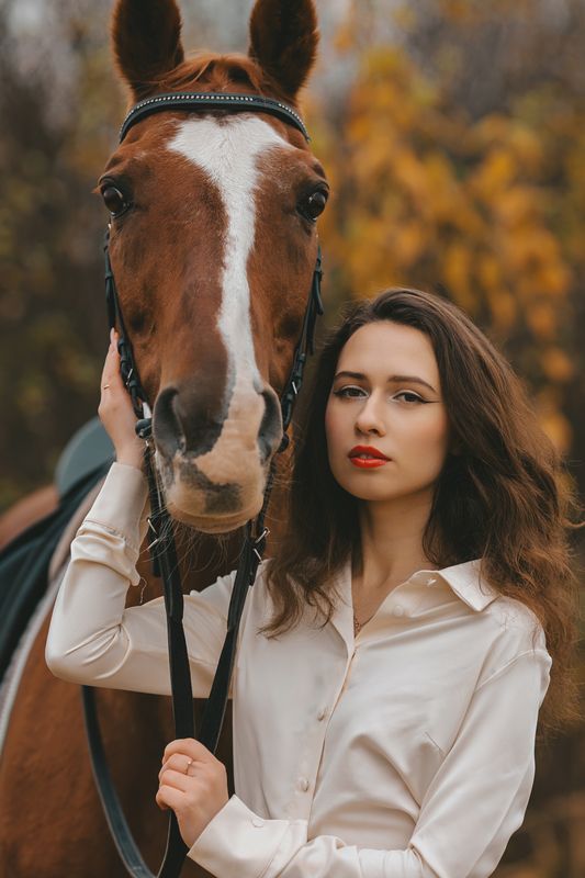 horse woman autumn countryside  фото превью