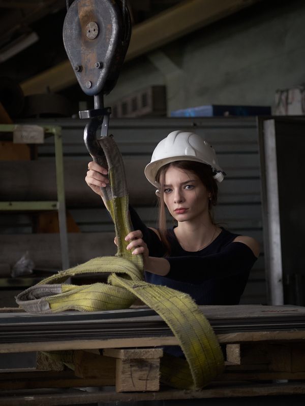 в рабочий полдень фото превью