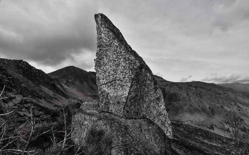 хакасия, хребет тигер - тыш, осень, сентябрь, камень, горы Горный камень фото превью