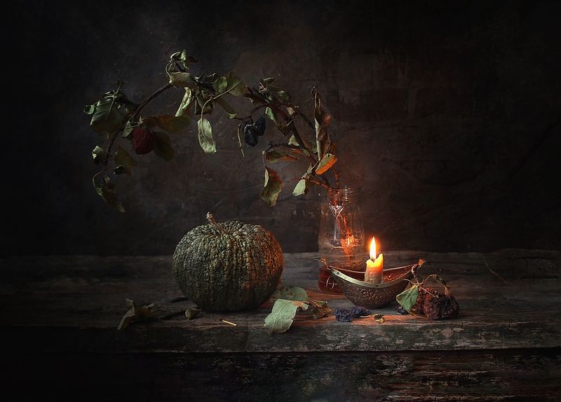 Пока не меркнет свет, пока горит свеча. фото превью