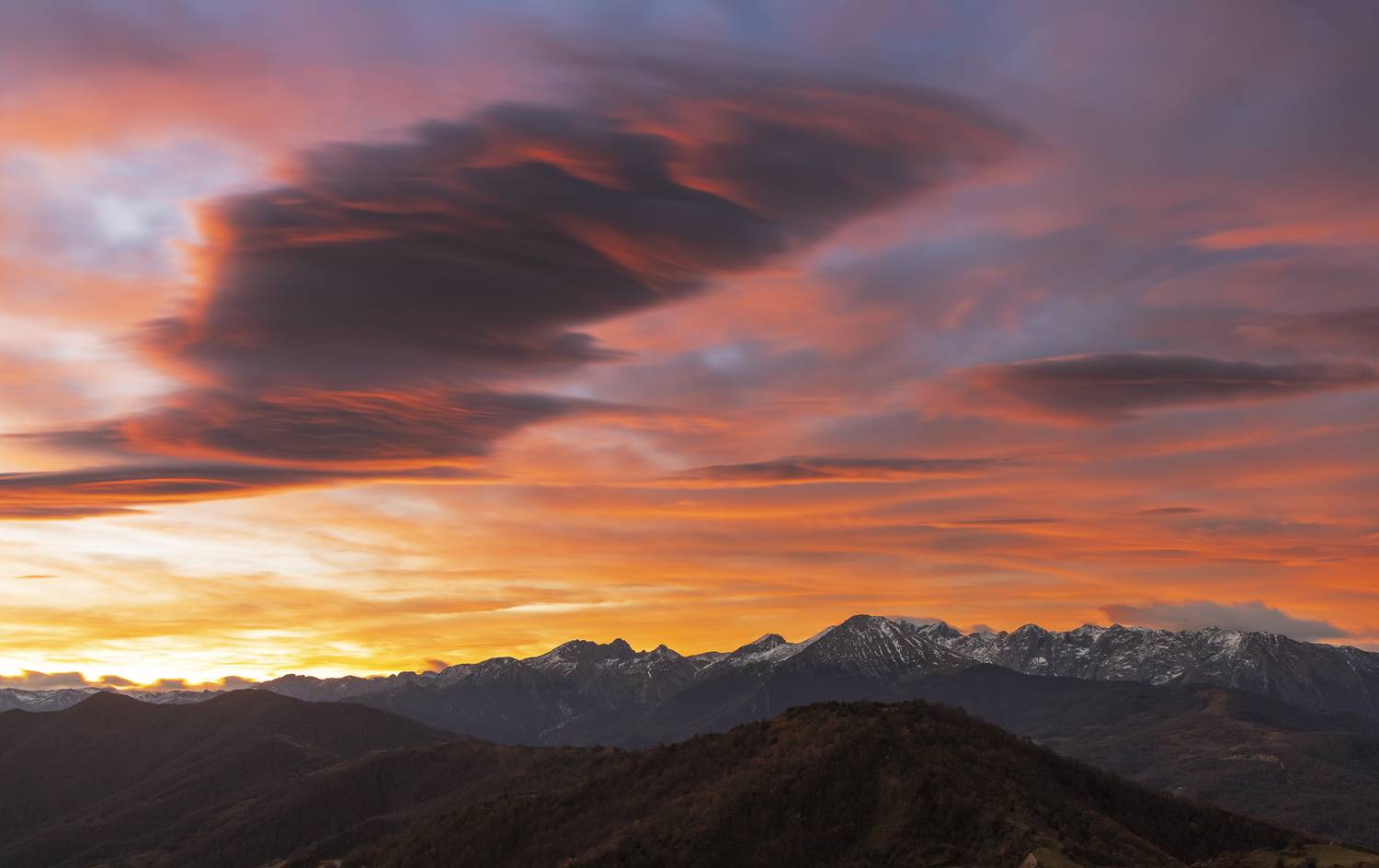 photography, mountain, winter, snow, landscape, photo, awakening, pink nature, mountains, dawn, color, colorful, landmark, mood, moddy, amazing, cool, jimenez millan samuel
