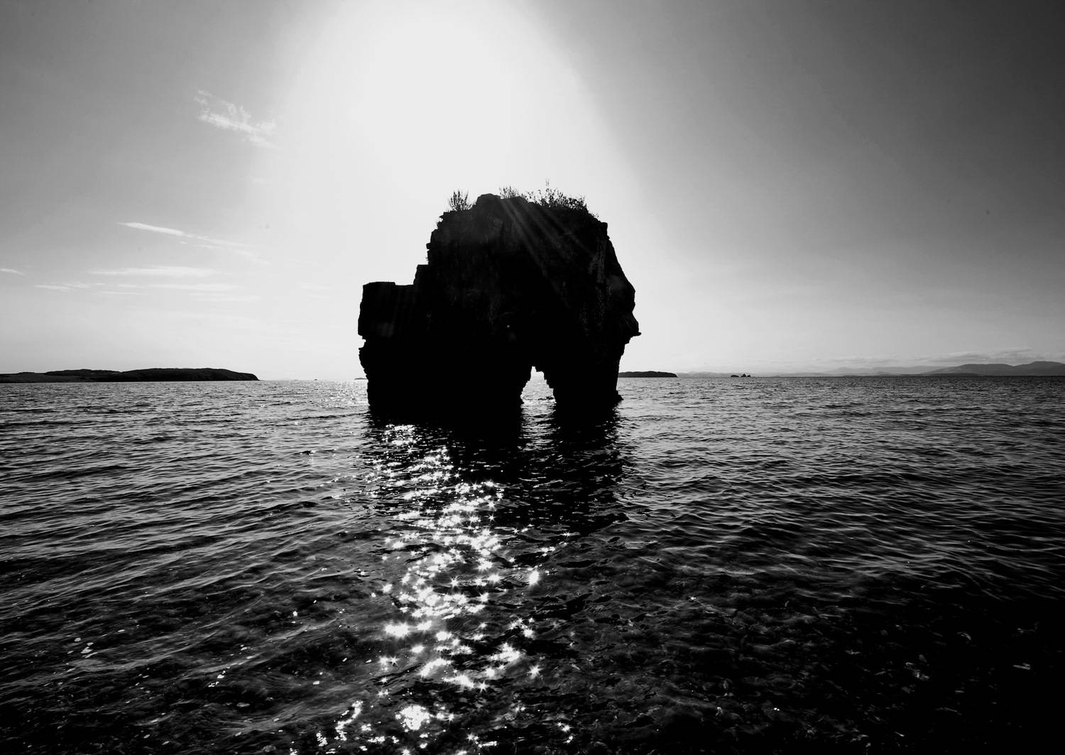 Море, камень, черно-белое фото, Чернышев Валерий