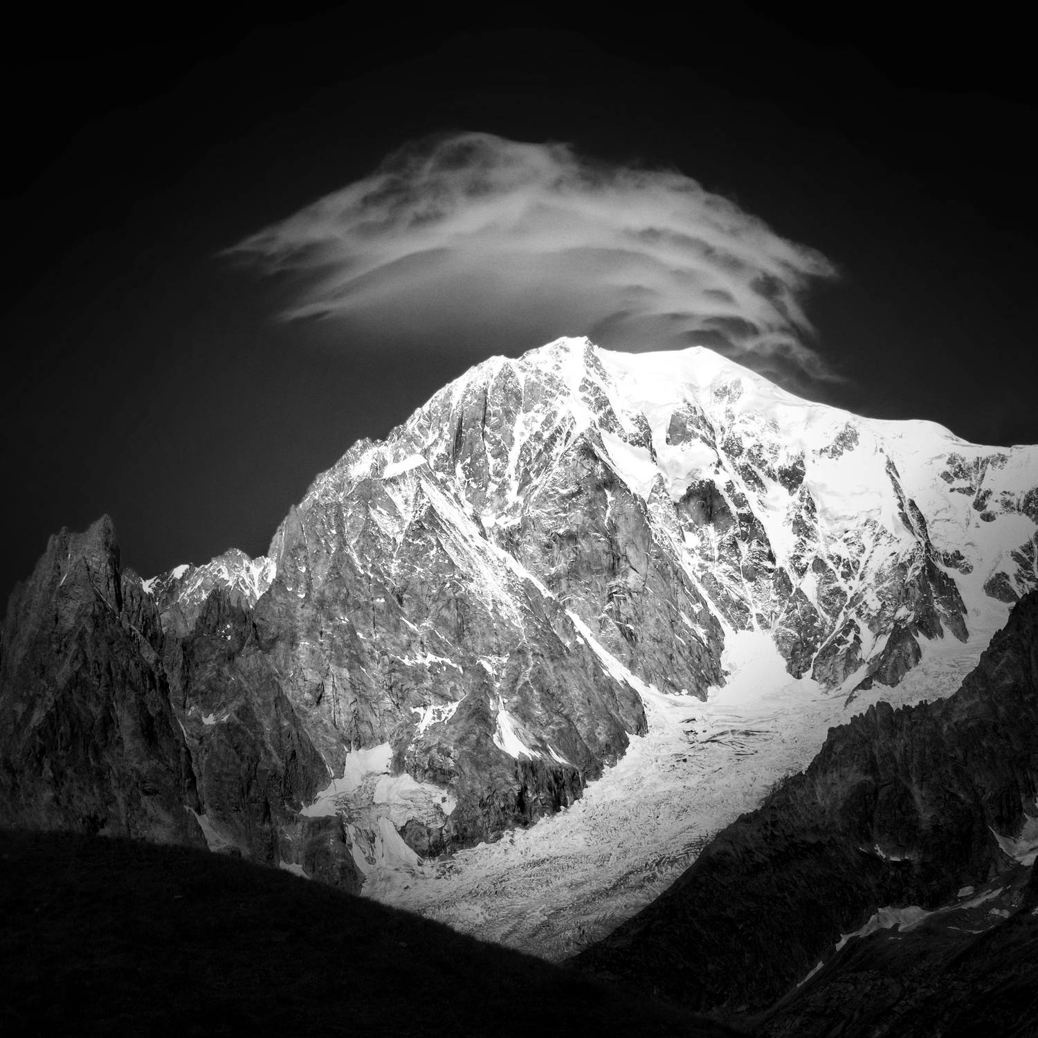 mountain, clouds,fog,montblanc,courmayeur,fineart,landscape, av peteghium