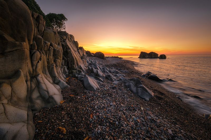 coast, dusk, cliffs, beach, sea, mountains, sunset, tsikhisdziri, landscape, scenery, travel, nature, outdoors, caucasus, sakartvelo, georgia, adjara, batumi, chizh Rocks In The Sunset фото превью