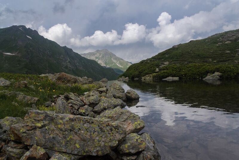 У озера Семицветное. фото превью