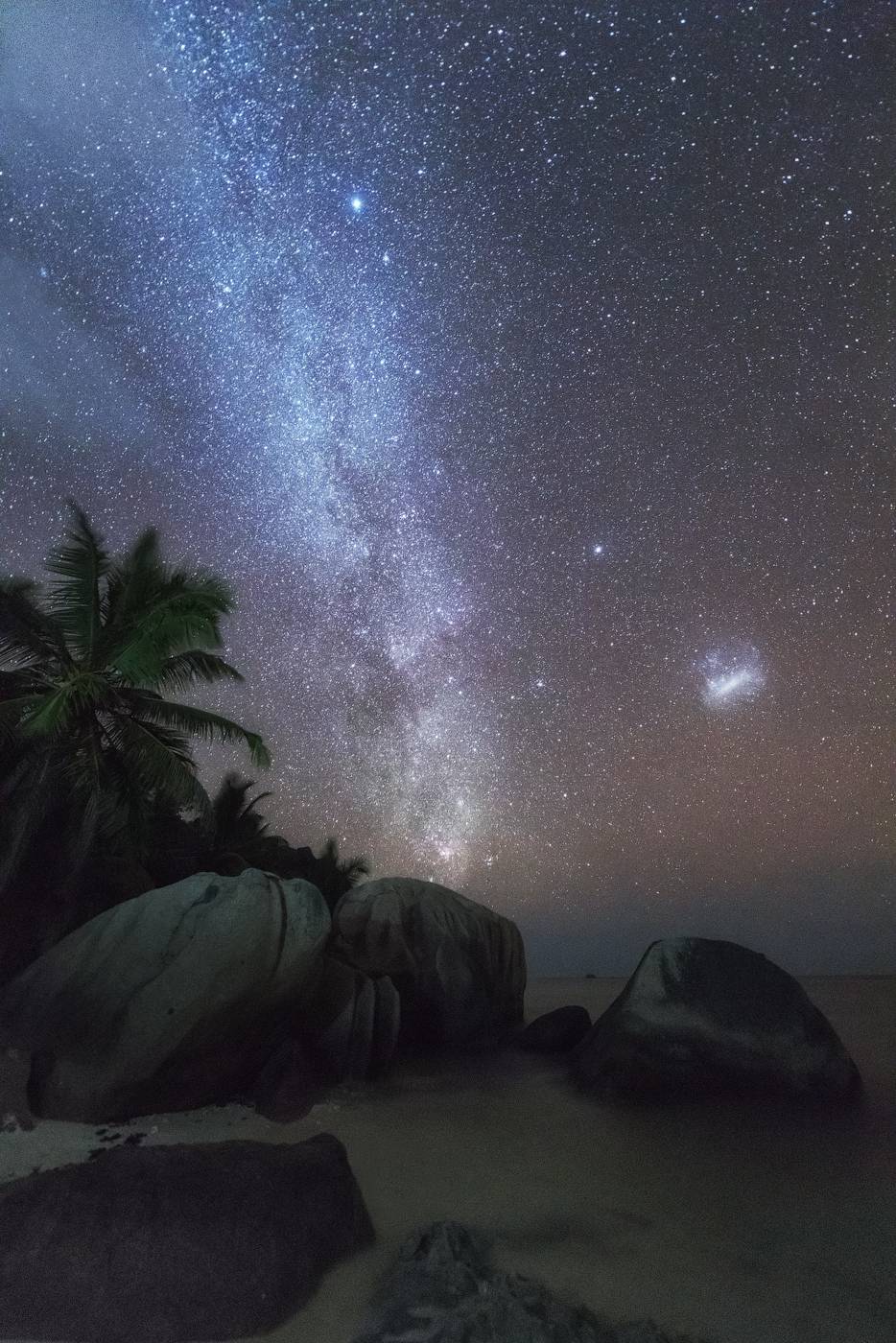 млечный путь, магелланово облако, ночь, сейшелы, пейзаж, seychelles, anse source d'argent, анс сурс д'аржан, Олеся Боева