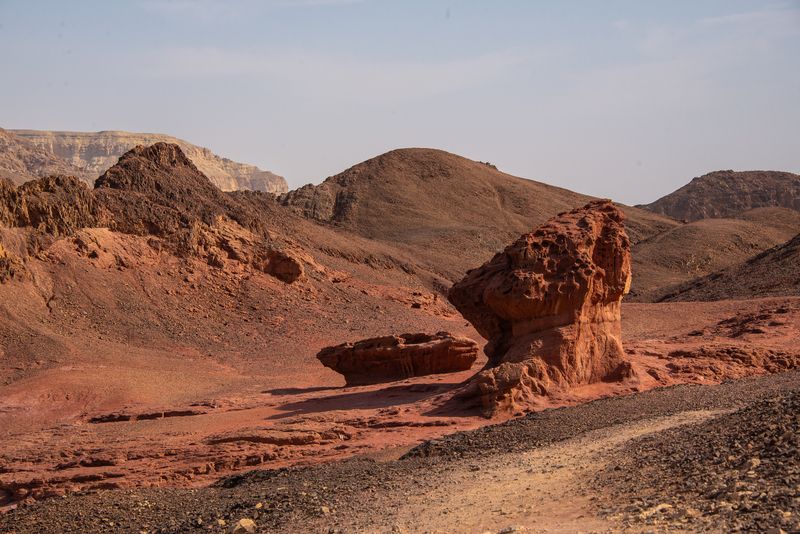 Тимна. Скульптурная композиция \