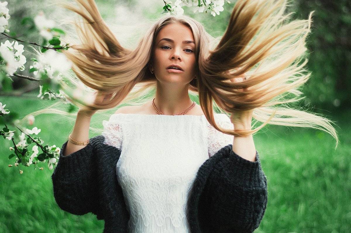 Весна, Девушка, Портрет девушки, Цветущий сад, Парбукова Анна