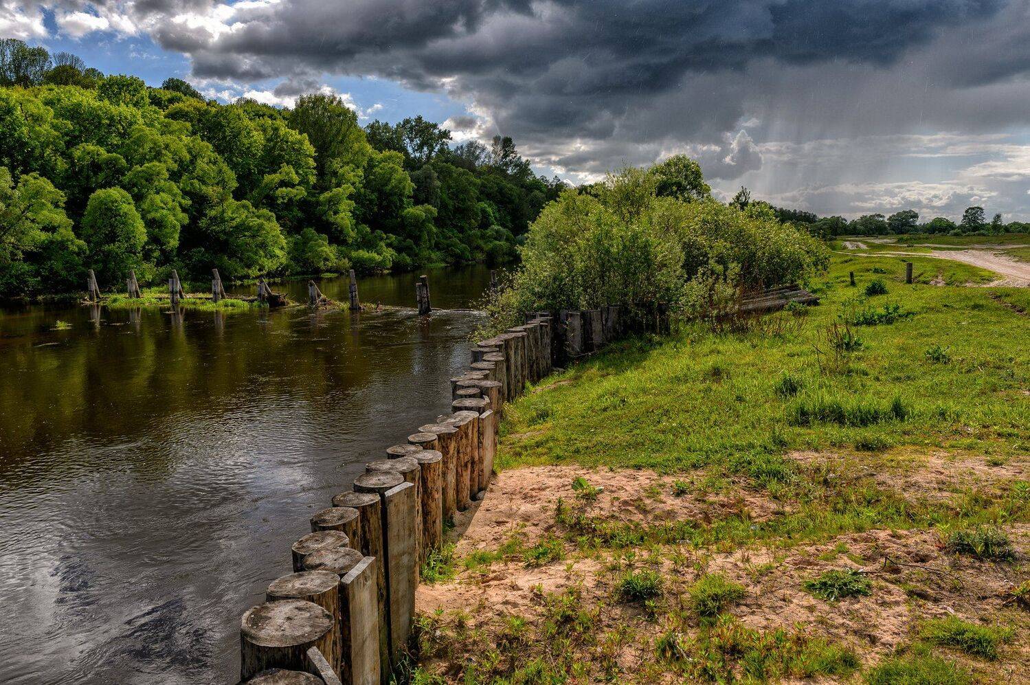 весна, деревья, дорога, красота, май, облака, пейзаж, песок, природа, река, россия, тучи, Юлия Лаптева