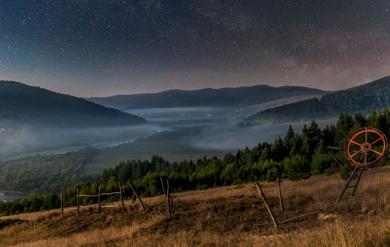 ночь, звезды, горы, Карпаты,река Тиха украинская ночь фото превью