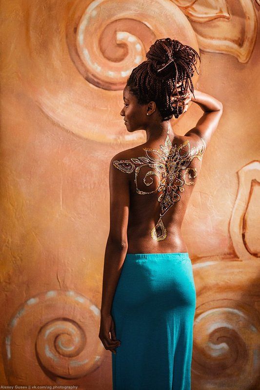 girl,bodyart,model,art,wall,afro Voodoo child фото превью