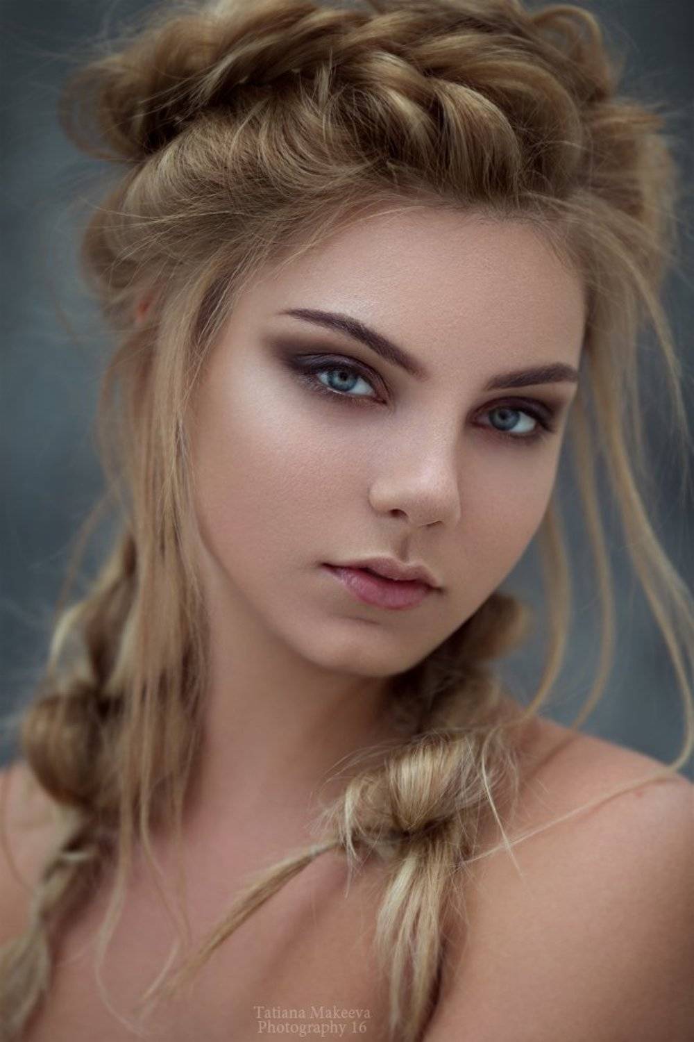 Mother of Dragons. Автор: Татьяна , Татьяна