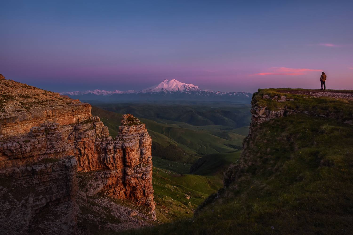 кавказ, карачаево-черкесия, кчр, горы, бермамыт, скалистый хребет, эльбрус, закат в горах, Zakharov Armen