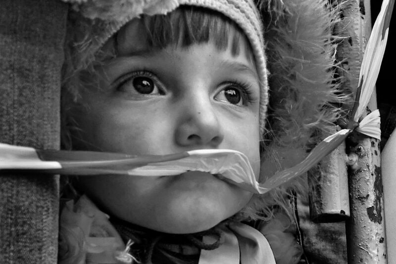 дети, портрет, взгляд, чб, апатиты Букет эмоций. 003. 2010 год фото превью