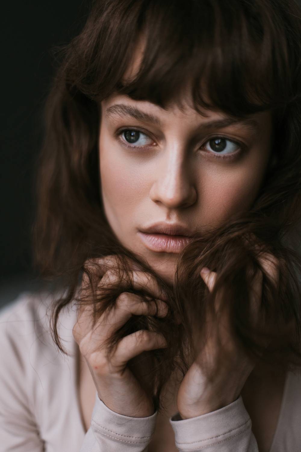 женский портрет в студии, Ольга Ажакина