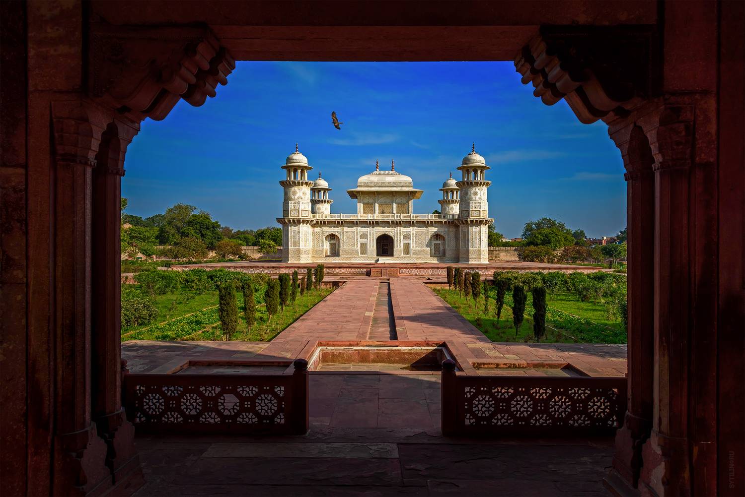 Itimad-ud-Daulah, Baby Taj, Бэби Тадж, Итимад-уд-Даула, Агра, Индия, достопримечательность, мавзолей, захоронение, старый, древний, великие моголы, путешествие, поездка, Сытилин Павел