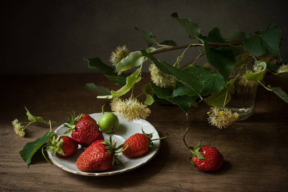 липа, цвет, клубника, лето, Колеснева Елена