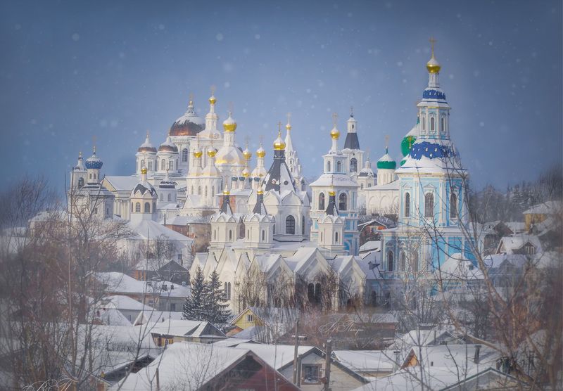 церкви колокольни снег Зимний город фото превью