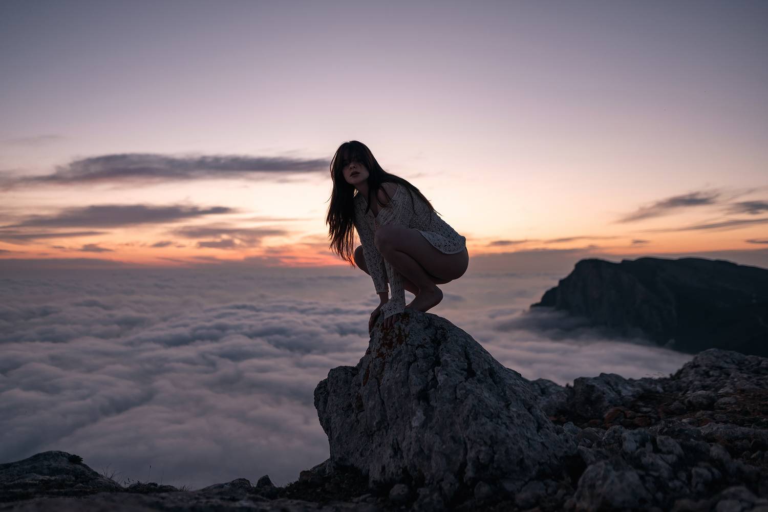 #girl #mountains #rocks #clouds #fog #sunset #outdoors #nature #portrait #landscape #evening #hills #sky #dress #cliff, Александр Кислов