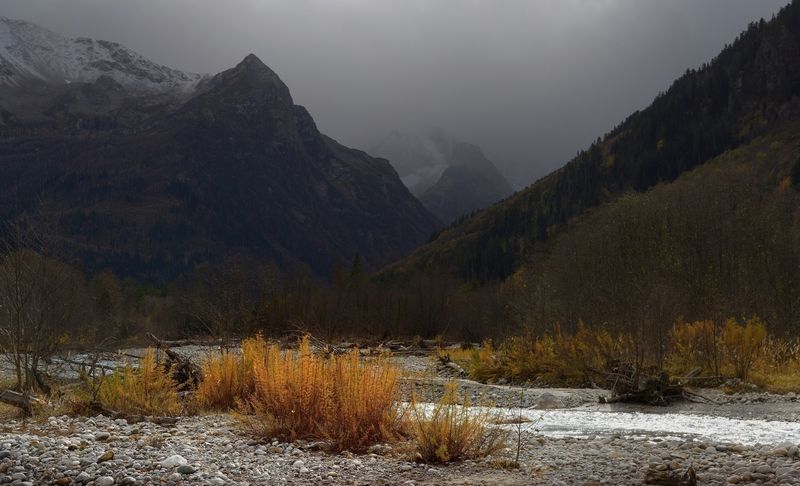 Поздняя осень, Гондарай фото превью