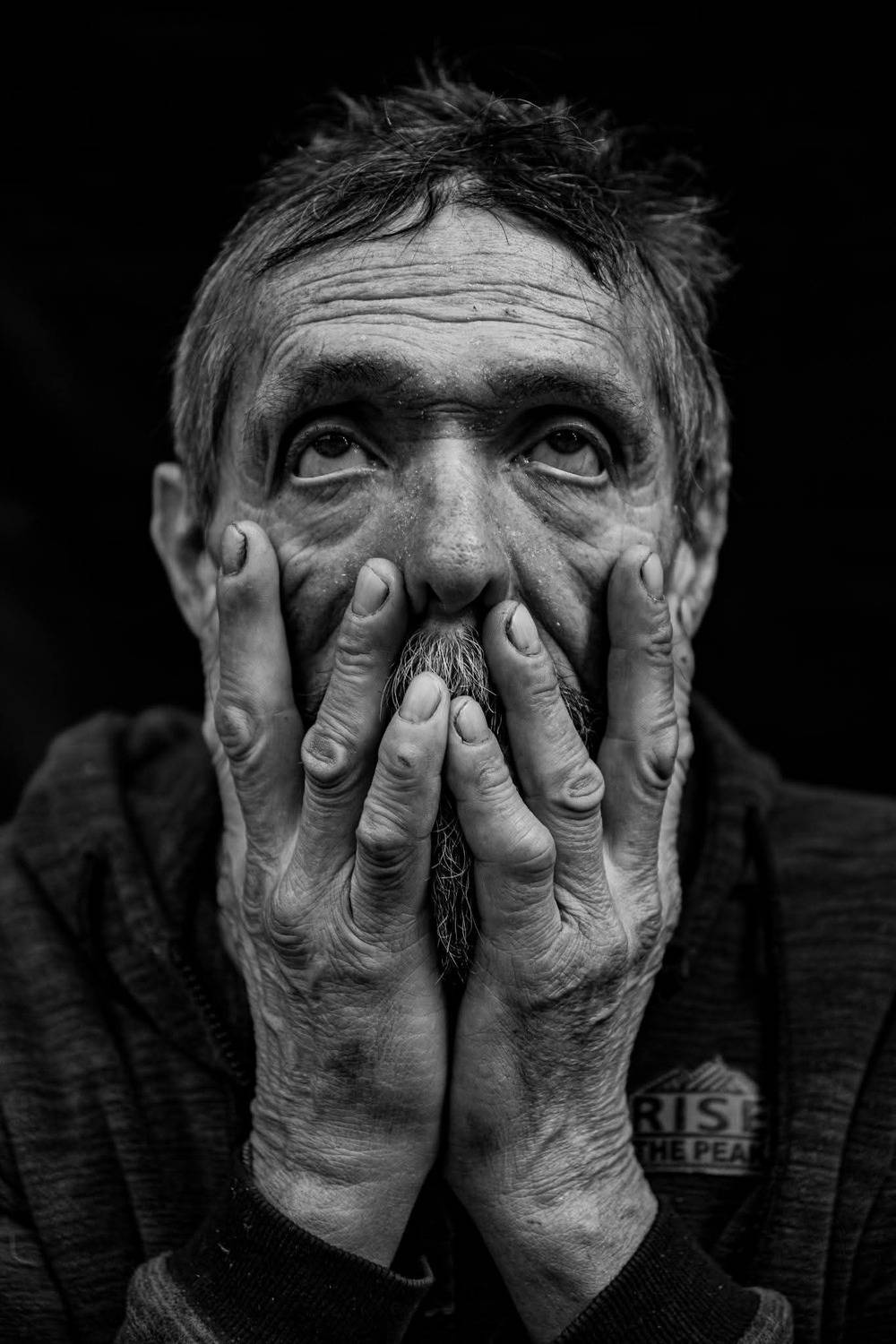 retratos, portrait, retrato, reportage, bastian cifuentes araya, basti&aacute;n cifuentes araya, periodistafurioso, periodista furioso, portraits, urbano, retrato callejeros, retratos urbanos, invisibles, invisible,, Cifuentes Araya Basti&aacute;n