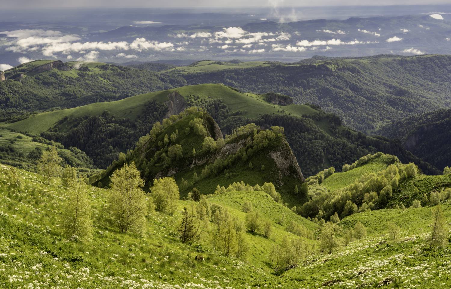 Россия, республика Адыгея, Большой Тхач, Природный парк Большой Тхач, Гаврилов Юрий