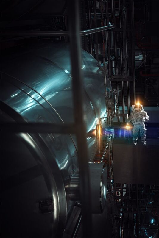 В открытом космосе фото превью