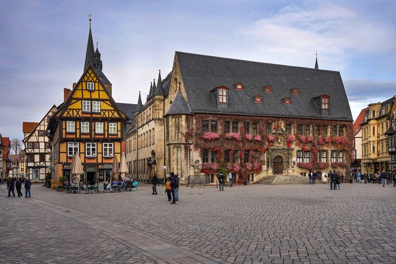 В старом городе (Quedlinburg) фото превью