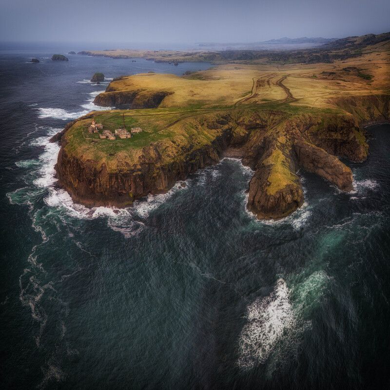 Мыс Краб, маяк Шпанберга. Остров Шикотан фото превью