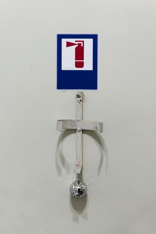 Загадочный символизм фото превью