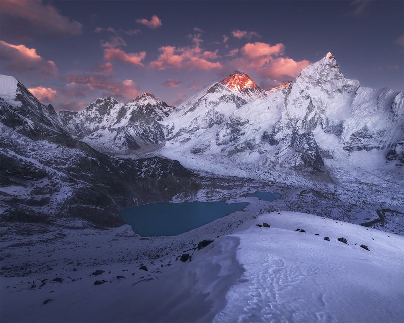 Закатный Эверест фото превью