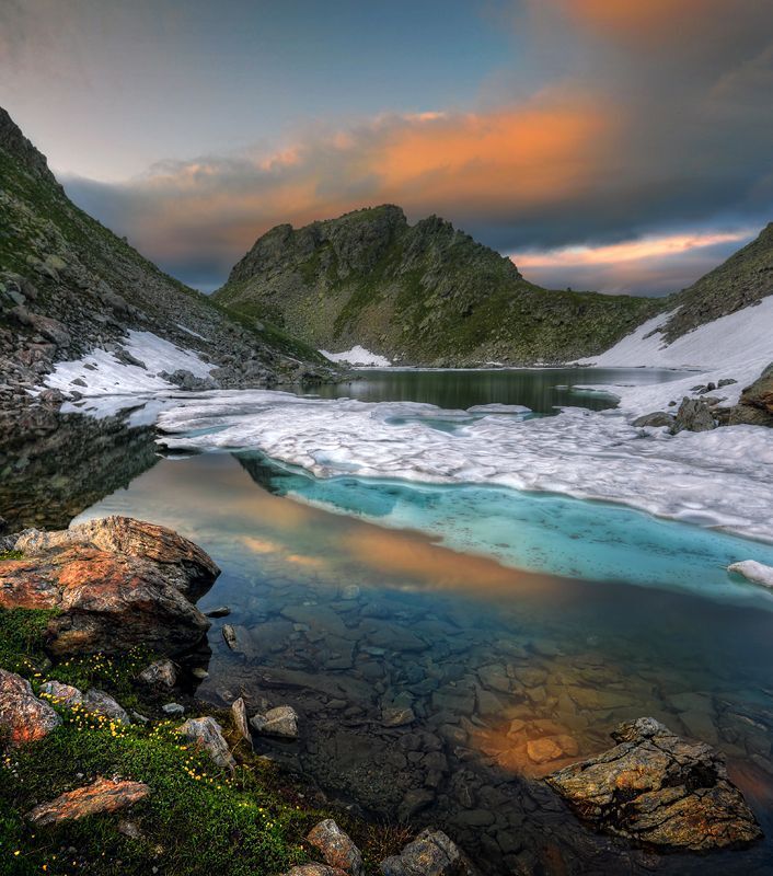 горы, кавказ, озеро, архыз, карачаево-черкесия Вечер на горном озере.. фото превью