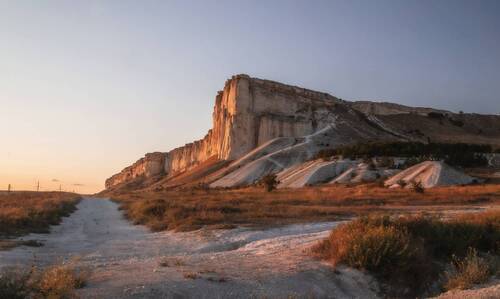 Белая скала