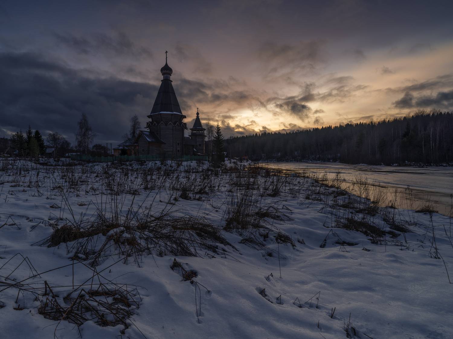 согиницы, ленинградская область, вечер, Олег Зверев