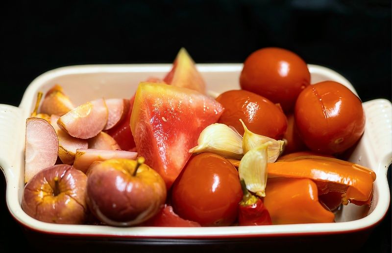 Еда праздники  Универсальный набор на все случаи жизни  фото превью