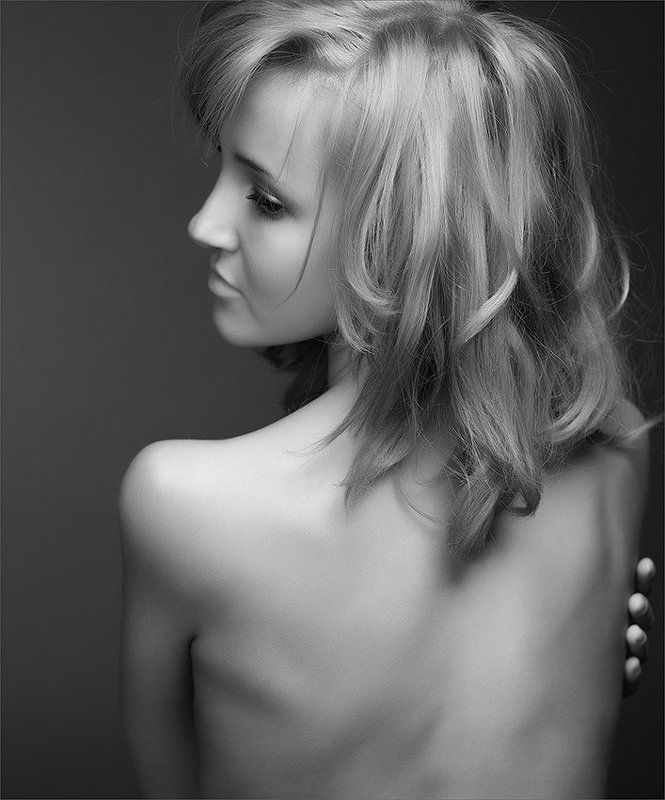 Плечи титана фото превью