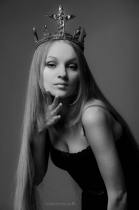 Королева Ксеня фото превью