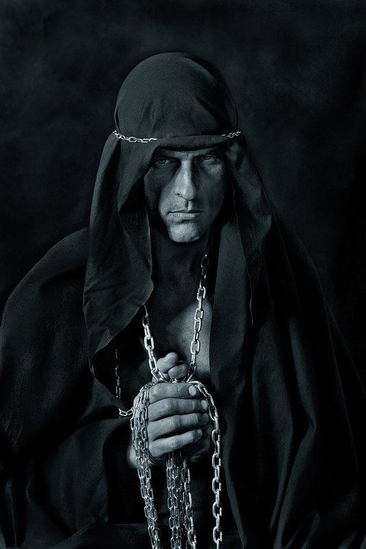 Один из ассасинов... фото превью