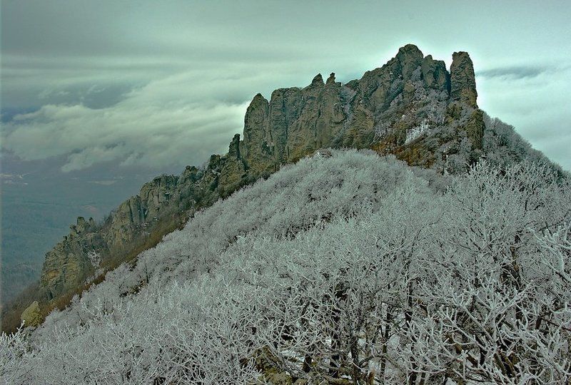 горы, кавказ, г.индюк, скалы, туапсинский, р-он г. Индюк фото превью