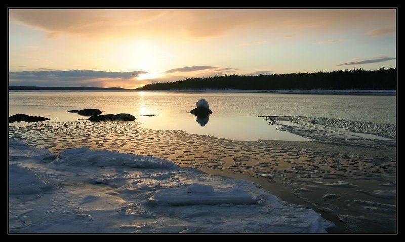 Один из северных закатов фото превью