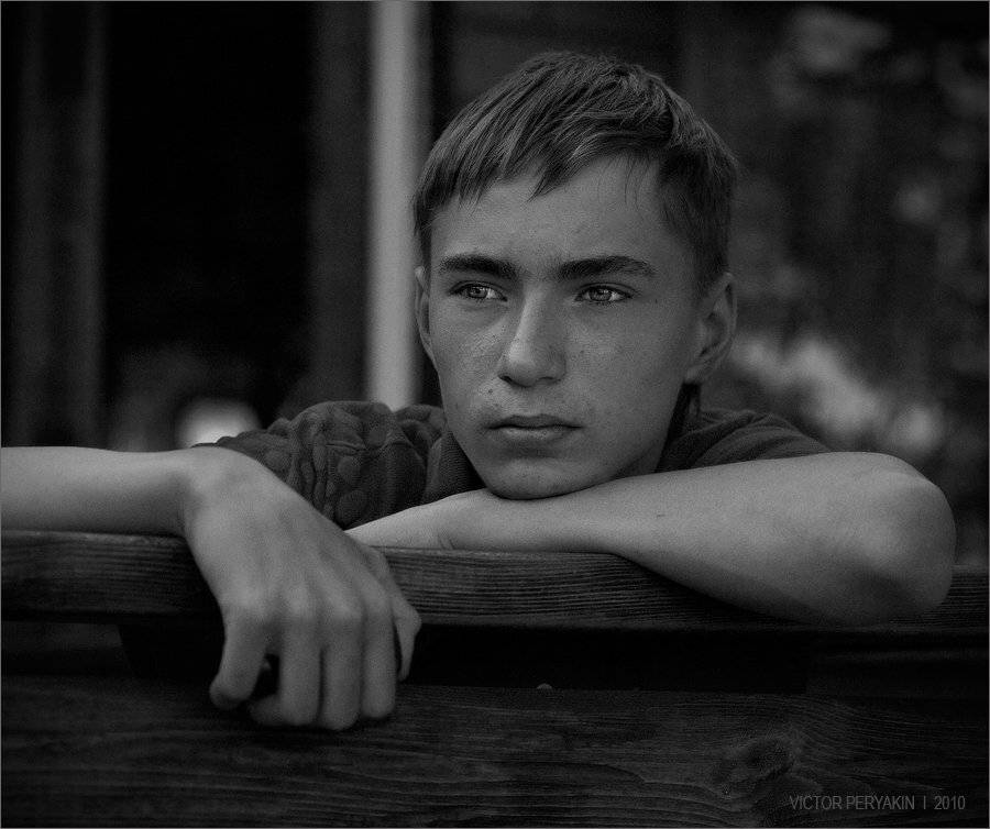 , Виктор Перякин