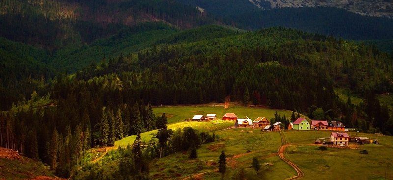 the village фото превью