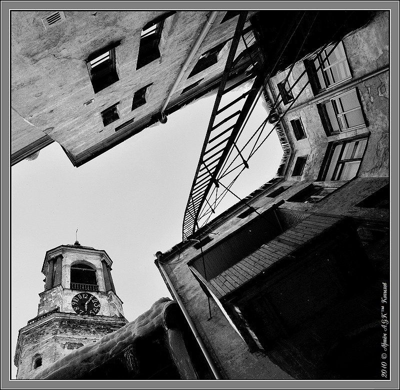 выборг, часовая, башня, дворик, часы, зима, лестница Начало седьмого... фото превью